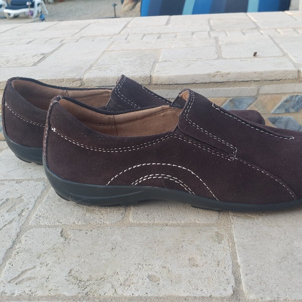 Brown Naturalizer Suede Casual Shoes Flats - Size 7 - Picture 6 of 8
